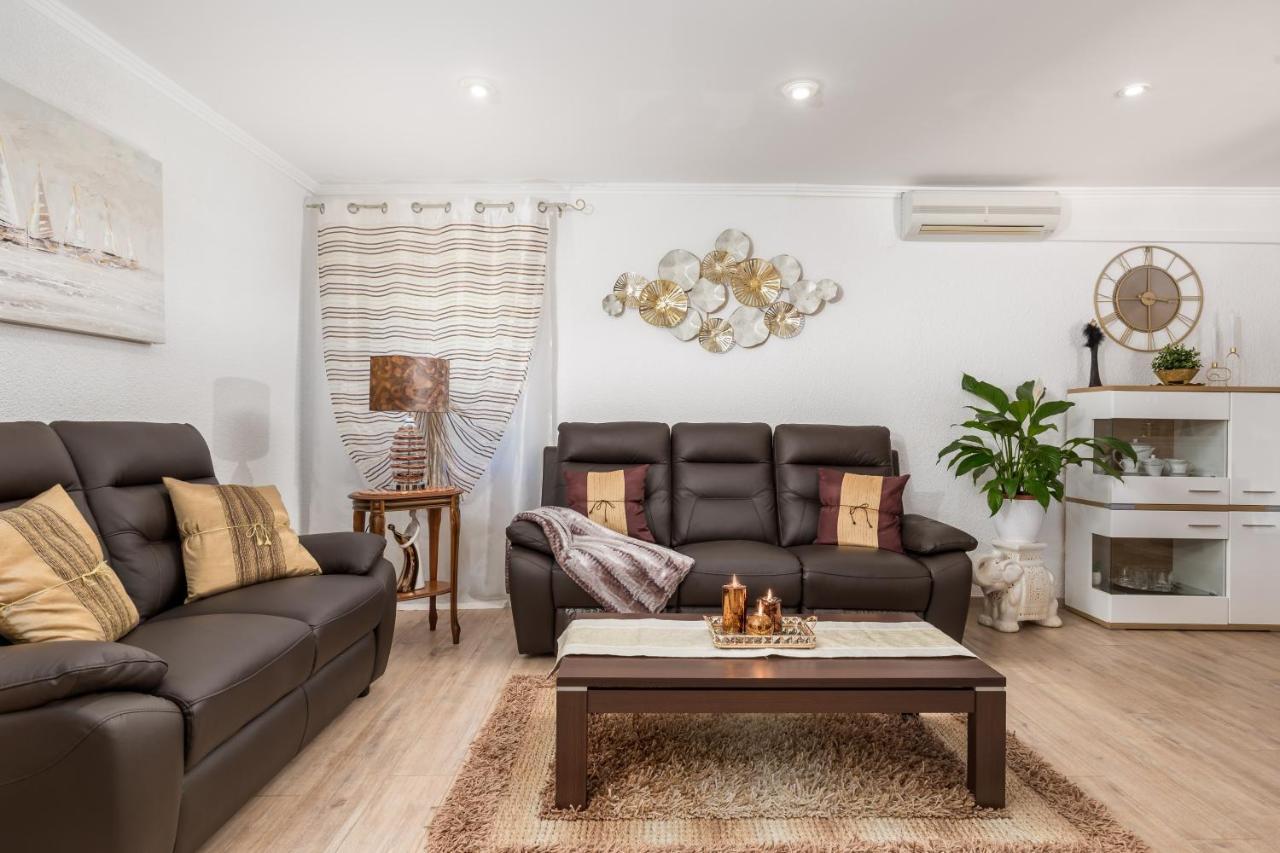 Villa Summer Oasis Dobrinj Extérieur photo